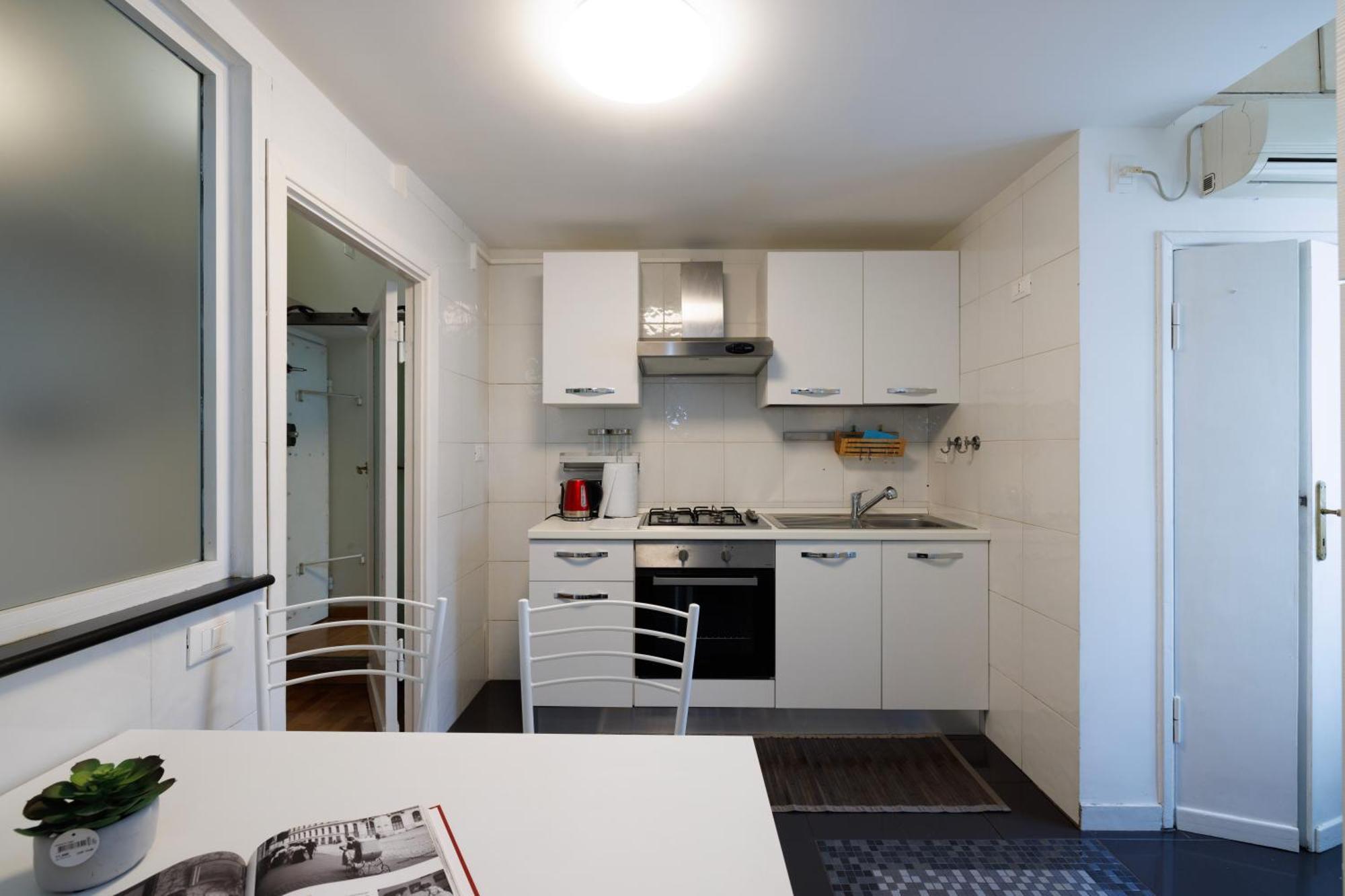 Gesu E Maria Balcony Apt At Spanish Steps Рим Екстериор снимка