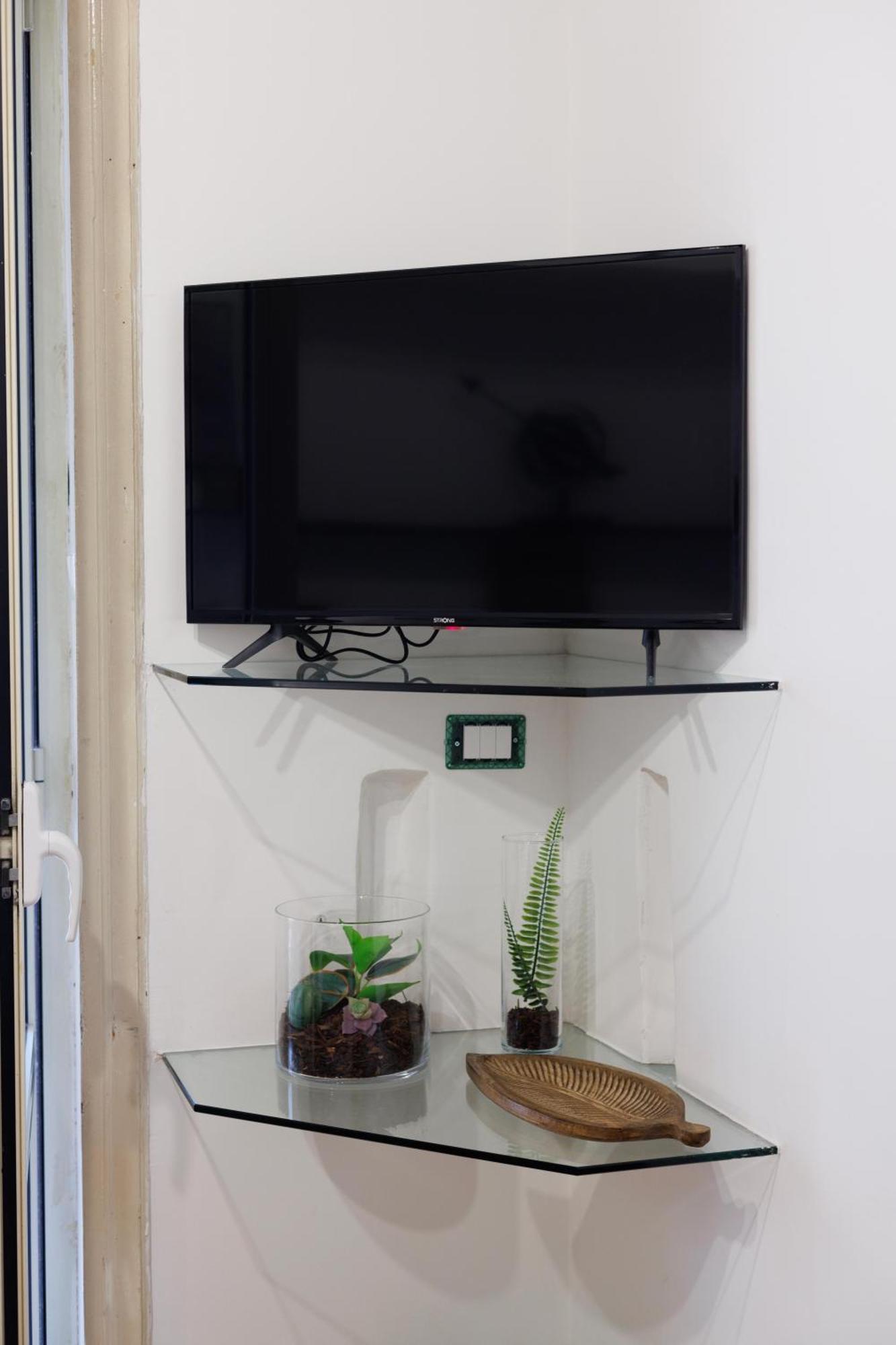 Gesu E Maria Balcony Apt At Spanish Steps Рим Екстериор снимка