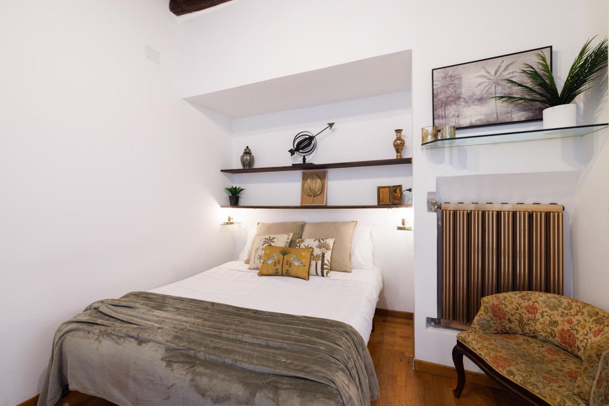 Gesu E Maria Balcony Apt At Spanish Steps Рим Екстериор снимка