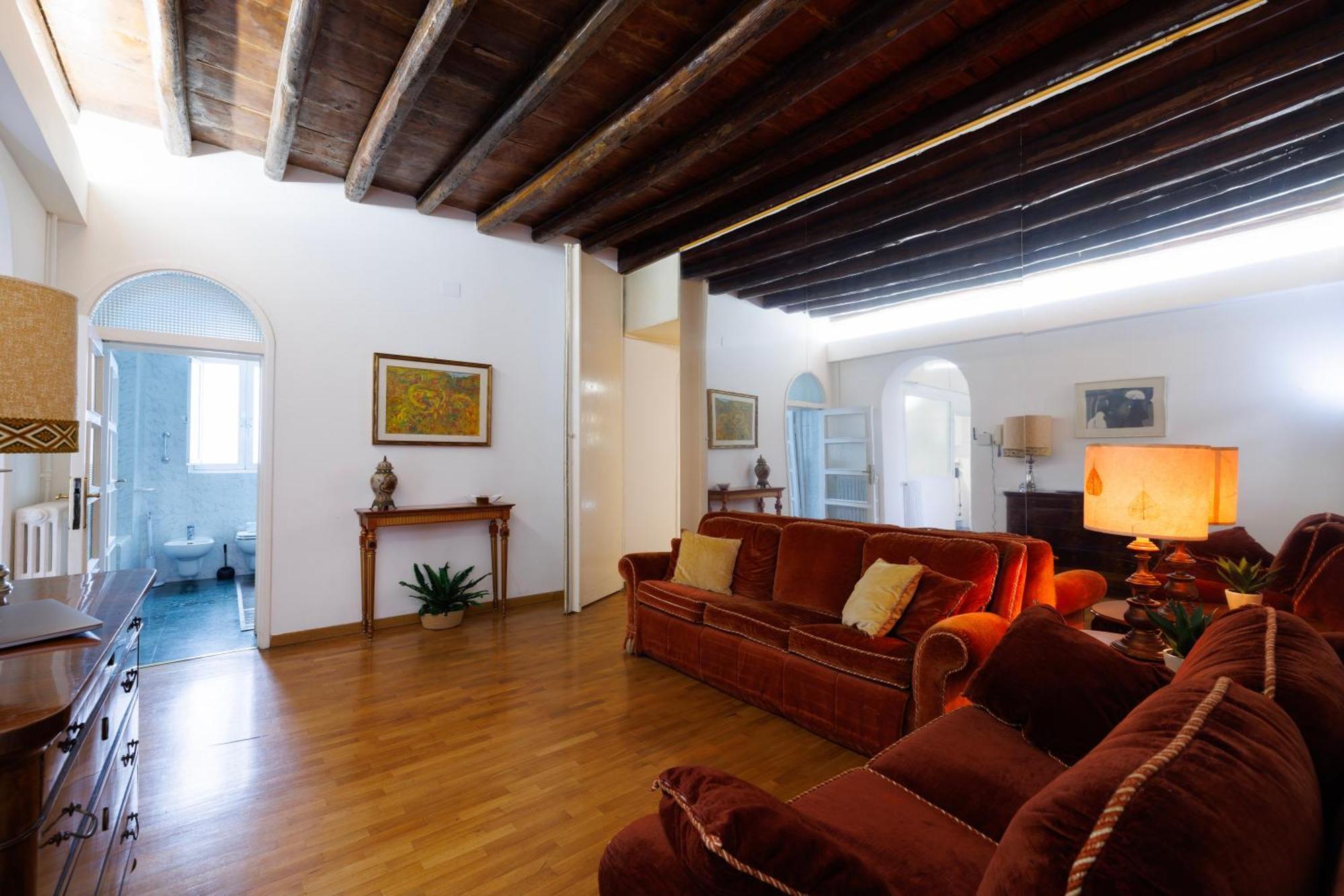 Gesu E Maria Balcony Apt At Spanish Steps Рим Екстериор снимка