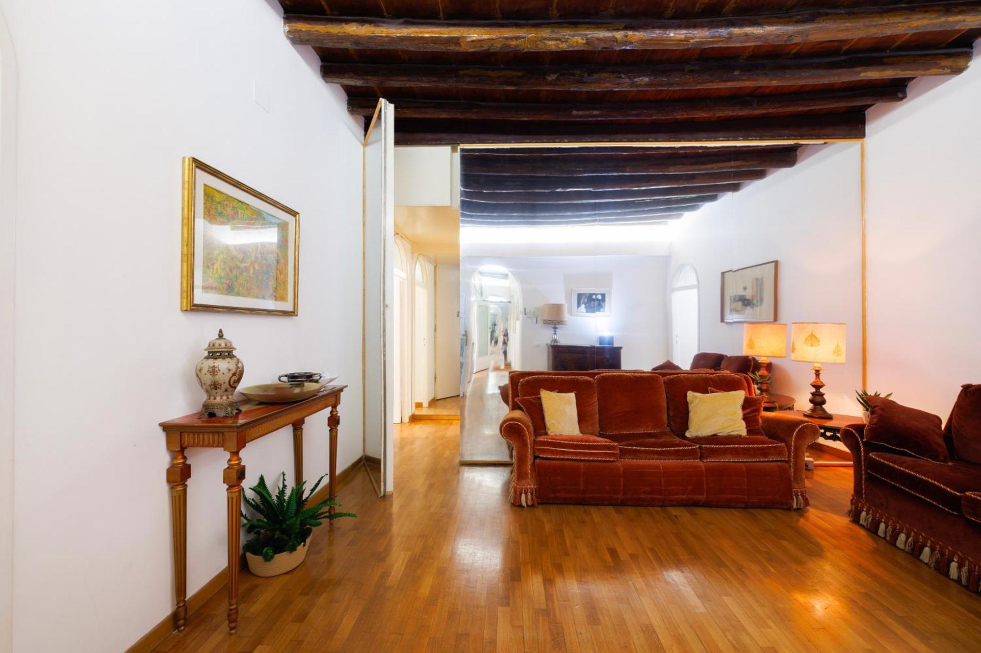 Gesu E Maria Balcony Apt At Spanish Steps Рим Екстериор снимка